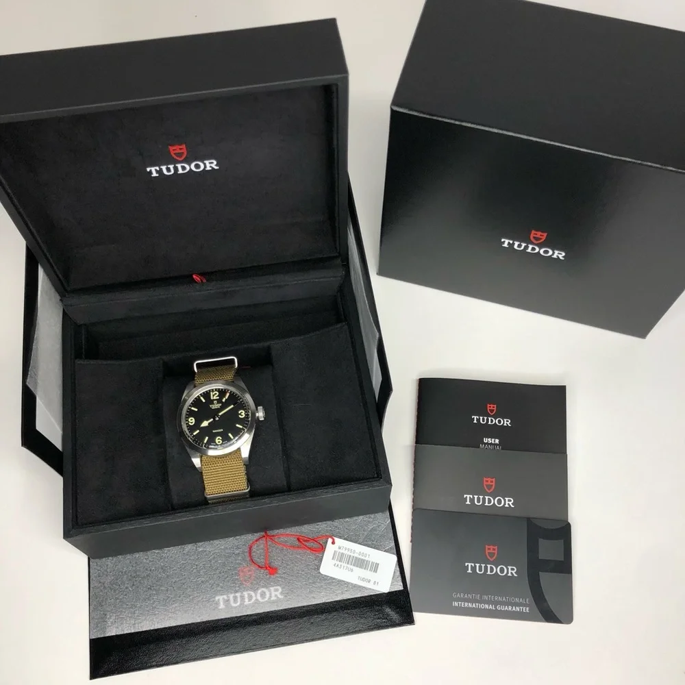 Tudor Ranger Field Watch - Picture 9 of 9